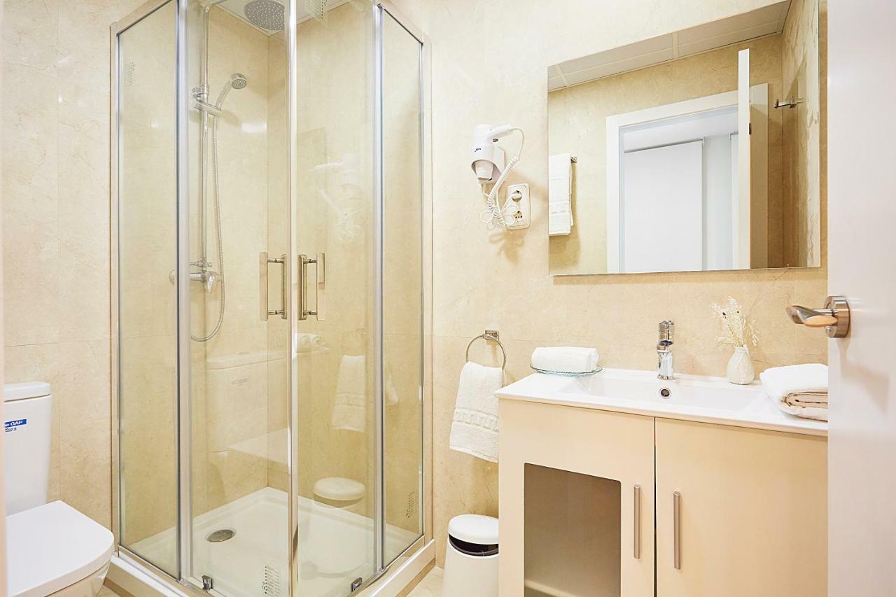 شقة Leeways Loft IV In Gran Via مدريد المظهر الخارجي الصورة